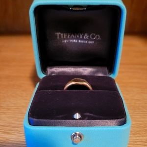 Tiffany and company Micro Oval Signet Ring